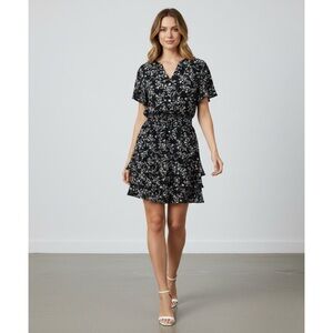 New KATE & LILY Navy Floral Ruffle Dress Women’s Sz 1X Short Sleeve Button Front